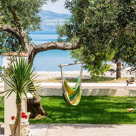 Apartman With Balcony And Sea View